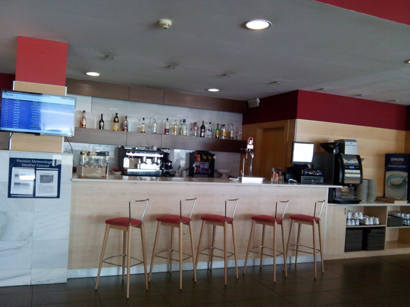 B&B Hotel Madrid Aeropuerto T1 T2 T3 ภายนอก รูปภาพ