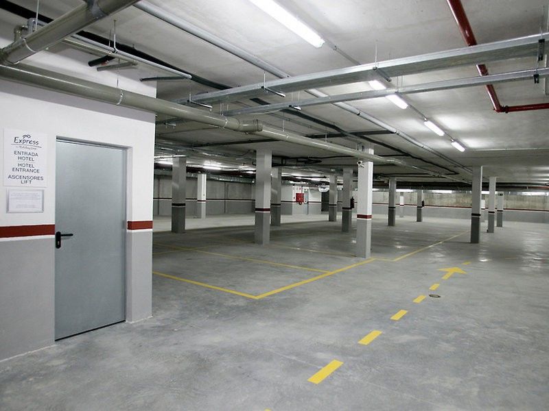 B&B Hotel Madrid Aeropuerto T1 T2 T3 ภายนอก รูปภาพ