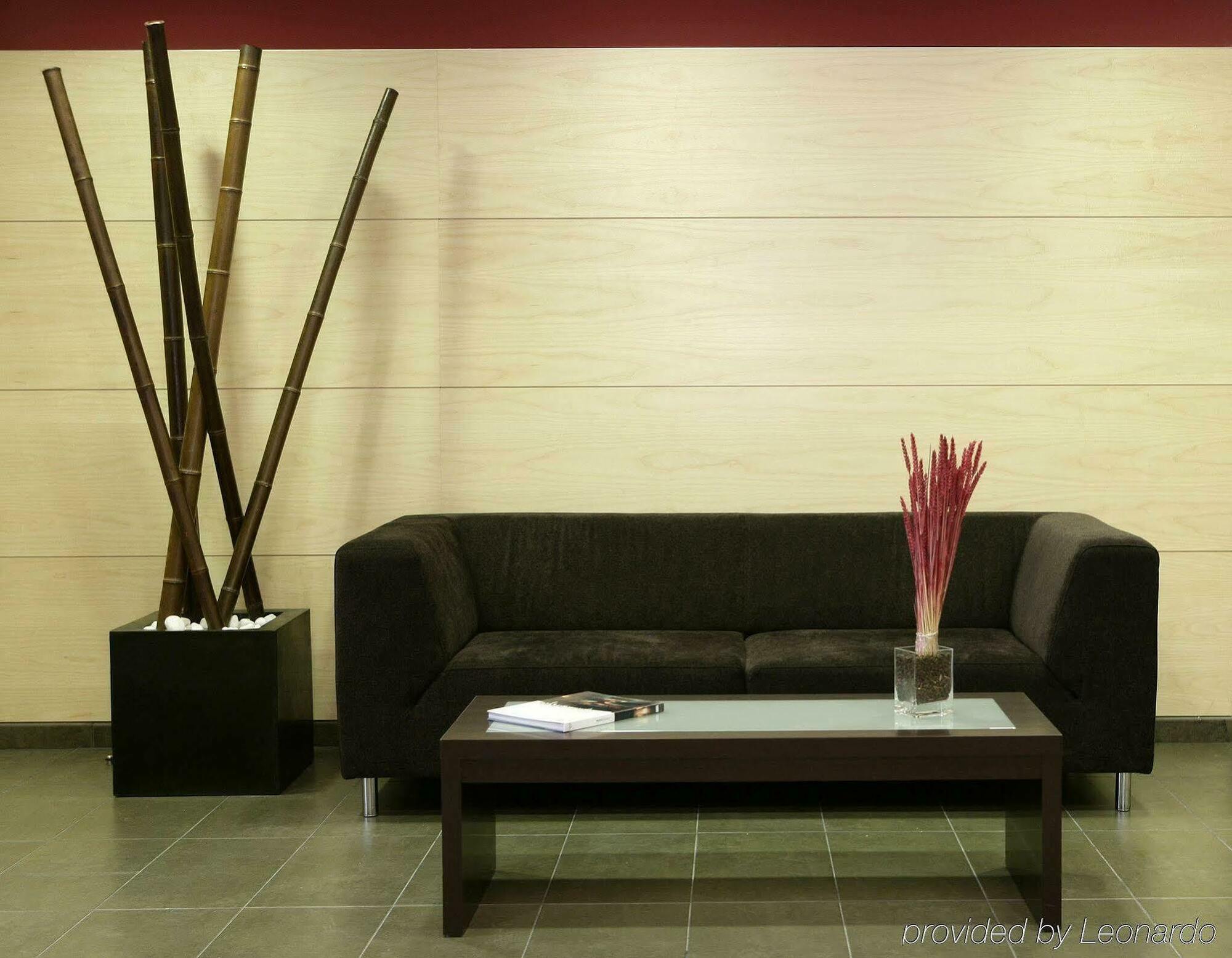 B&B Hotel Madrid Aeropuerto T1 T2 T3 ภายนอก รูปภาพ