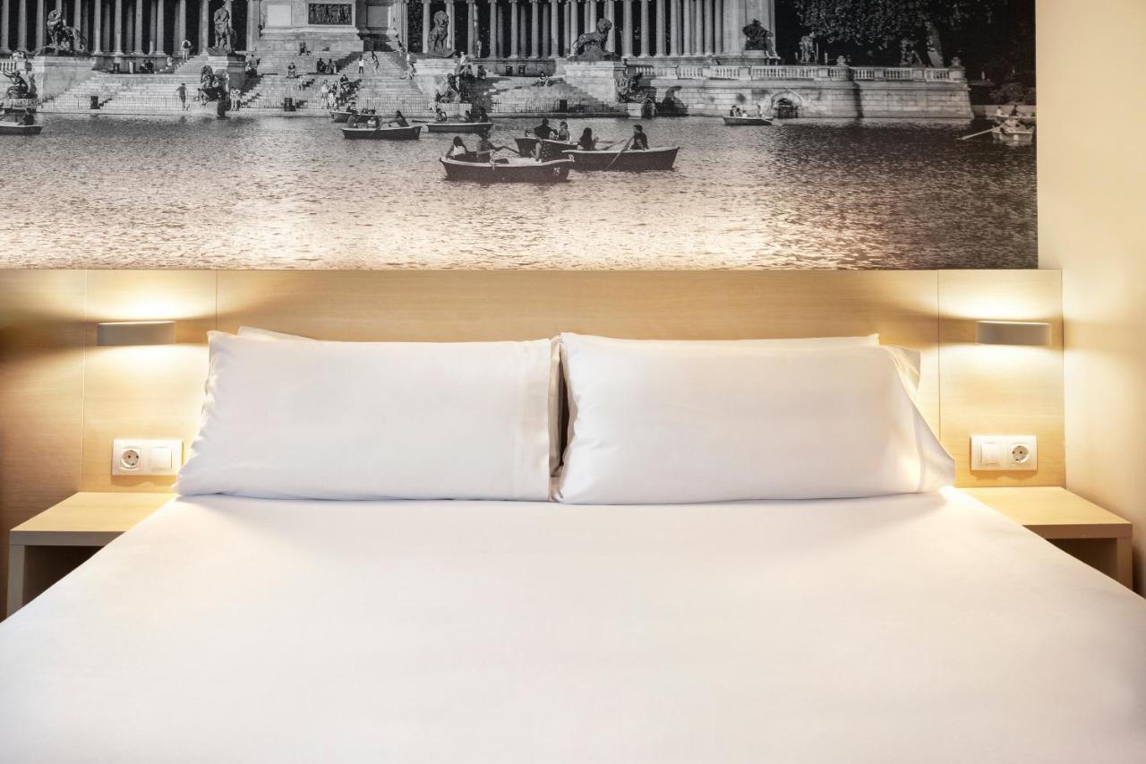 B&B Hotel Madrid Aeropuerto T1 T2 T3 ภายนอก รูปภาพ