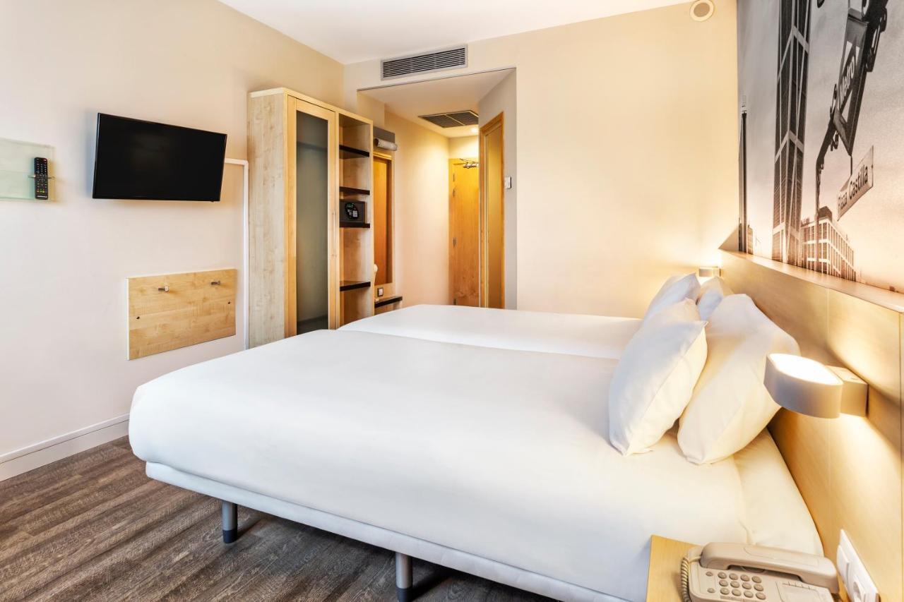 B&B Hotel Madrid Aeropuerto T1 T2 T3 ภายนอก รูปภาพ