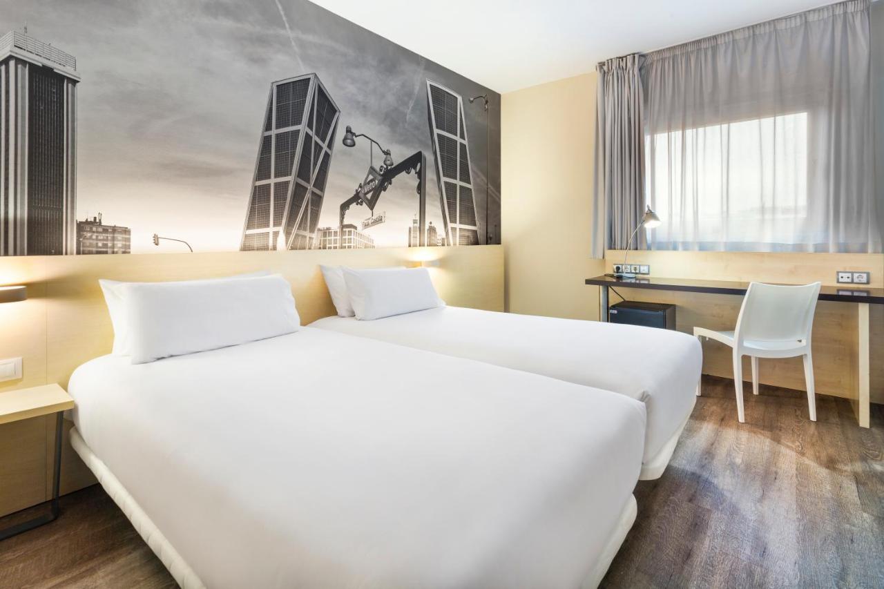 B&B Hotel Madrid Aeropuerto T1 T2 T3 ภายนอก รูปภาพ